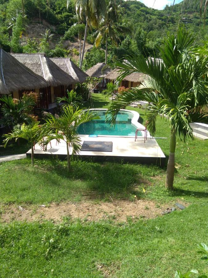 Airas' Garden Homestay Eco Bungalows Kuta  Exterior photo