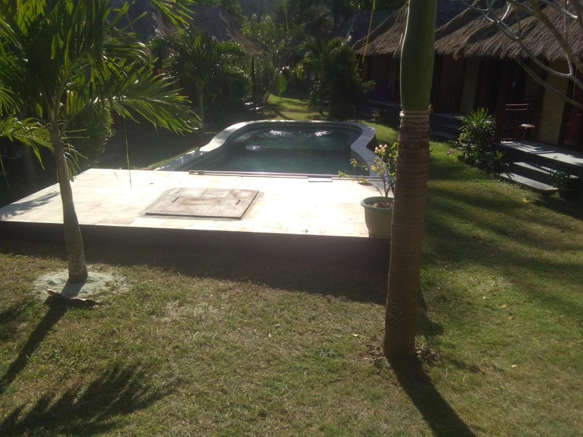 Airas' Garden Homestay Eco Bungalows Kuta  Exterior photo